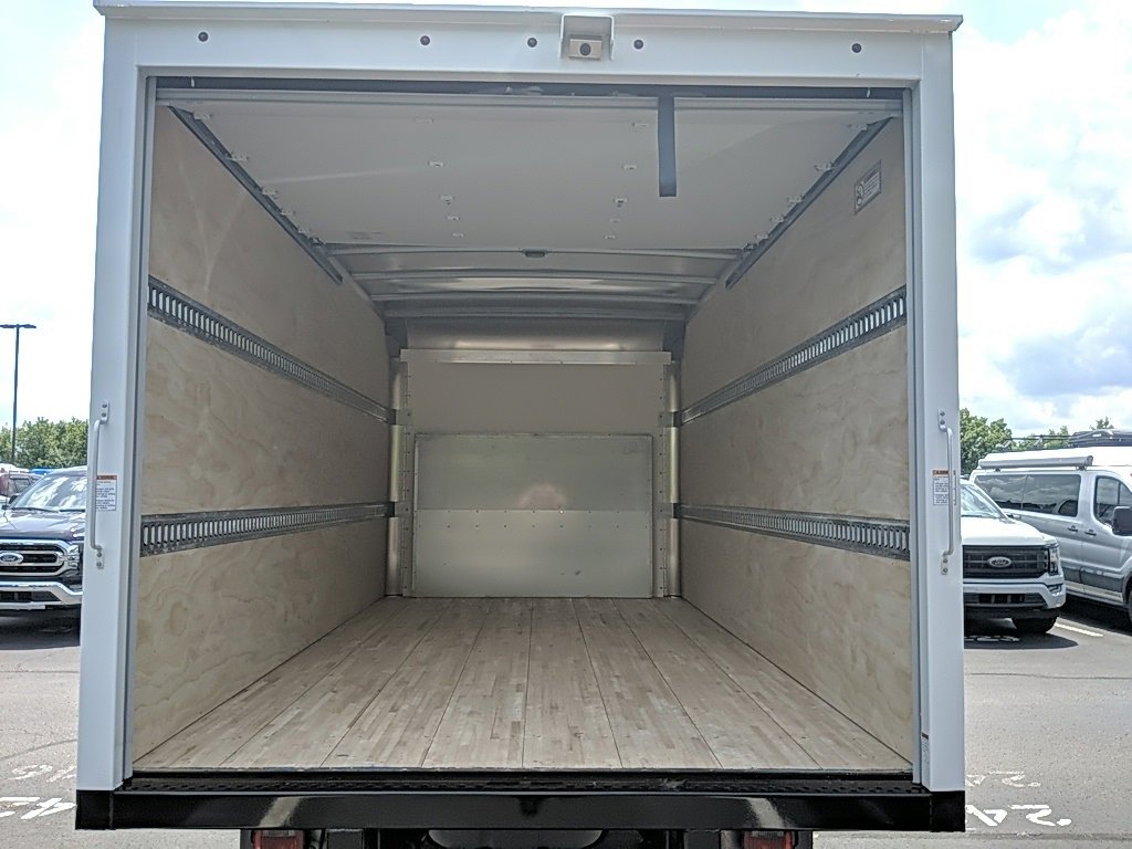 New 2025 Ford E-350 and Econoline 350 Super Duty w/ Driver's Safety Package image 6