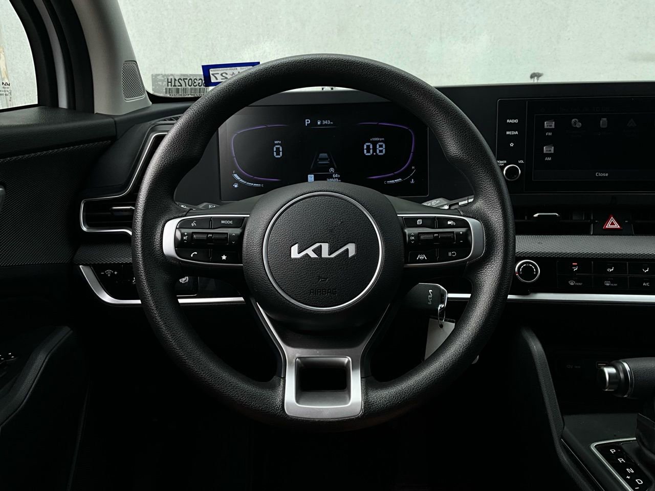 Used 2025 Kia Sportage LX image 30