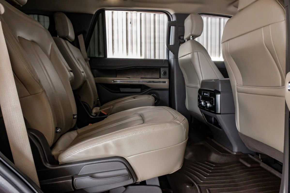 Used 2018 Ford Expedition Limited AWD/4WD image 34