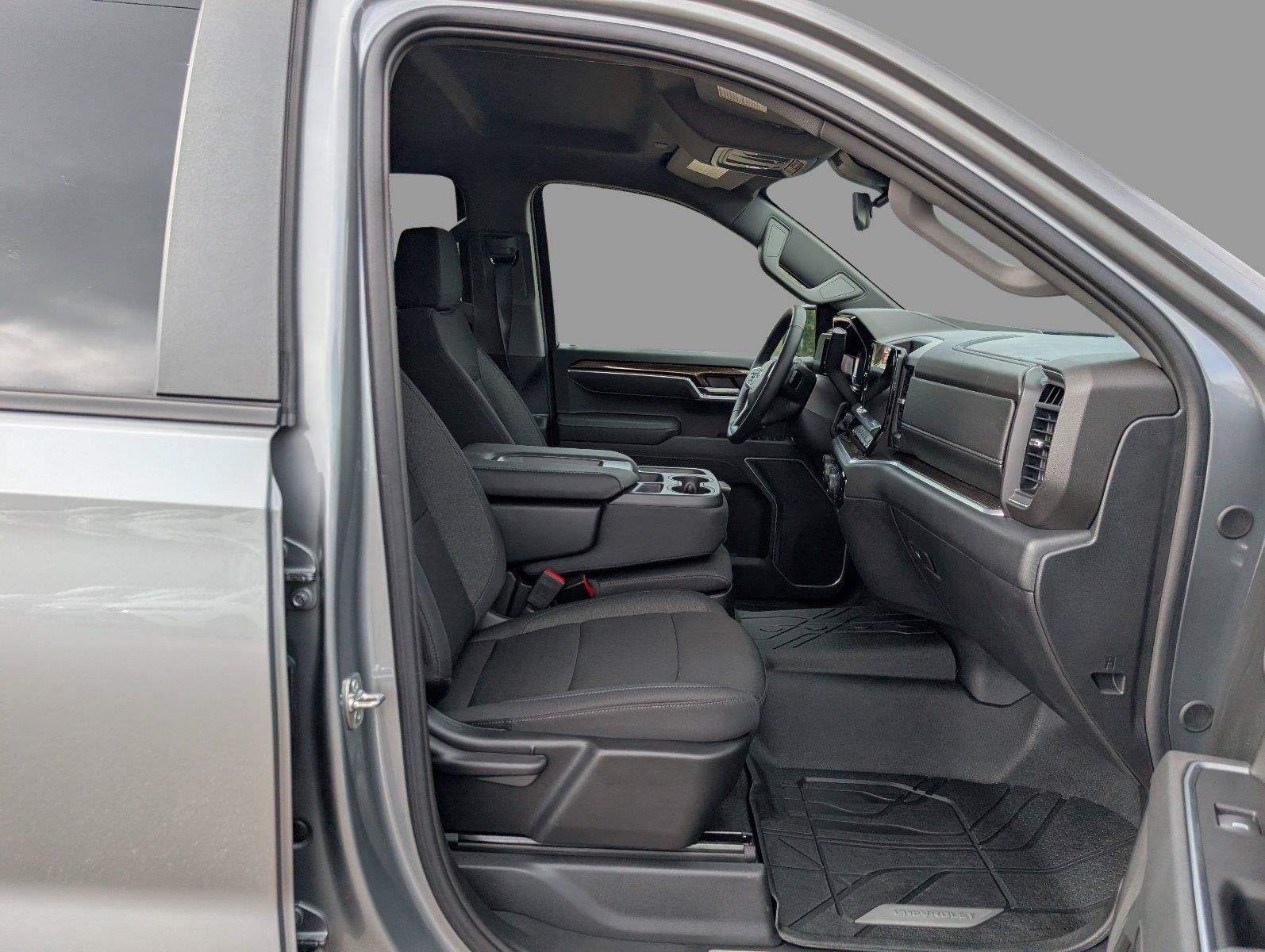 Used 2026 Chevrolet Silverado 1500 RST w/ RST Select Package RWD image 16