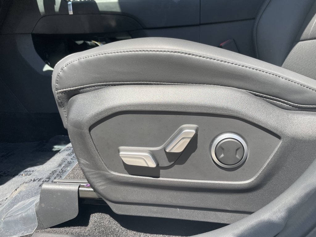 Used 2024 Hyundai Santa Fe XRT image 55