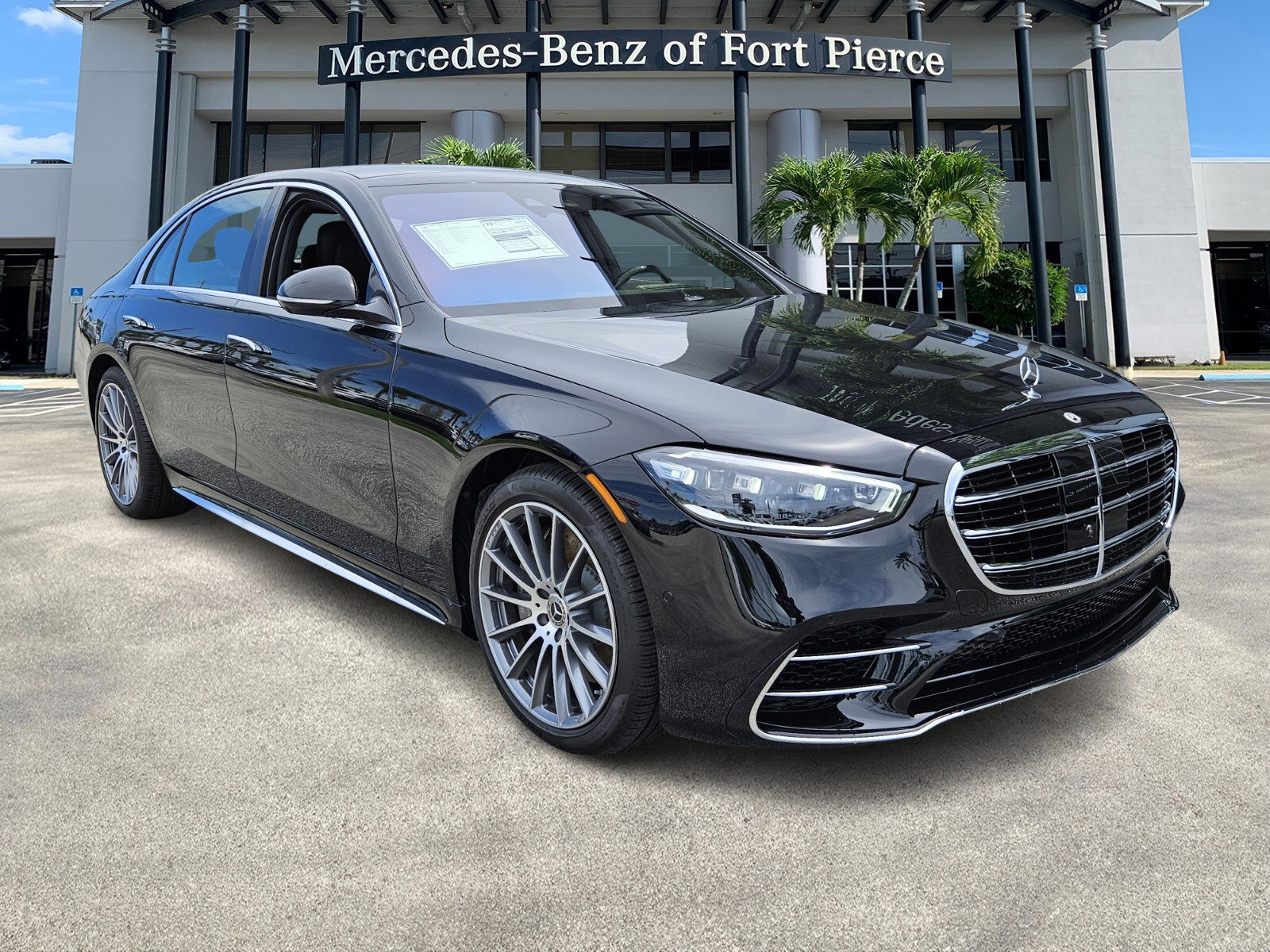 New 2025 Mercedes-Benz S 580 4MATIC Sedan