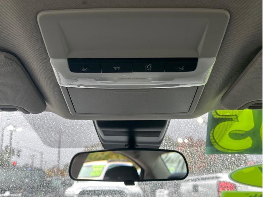 Used 2024 Nissan Altima 2.5 SV image 19