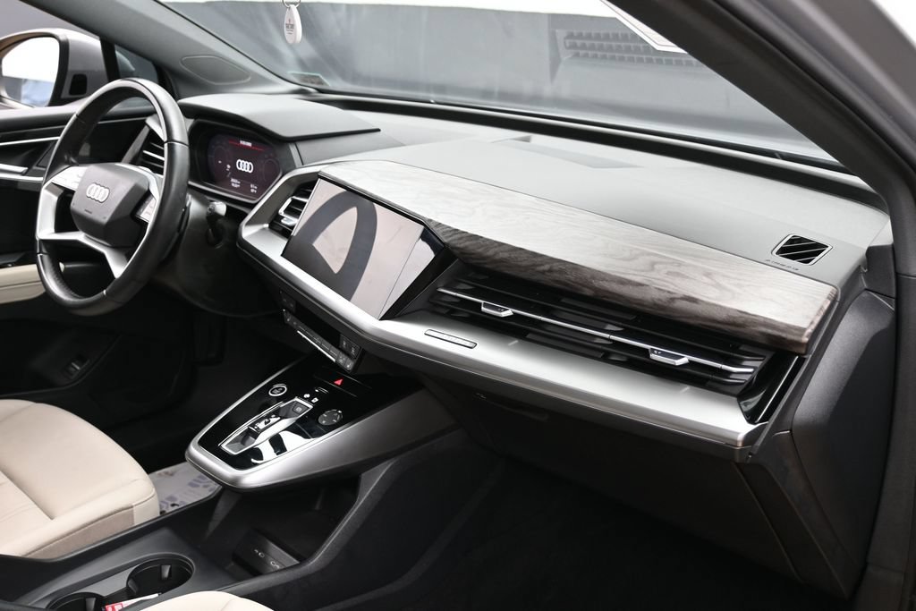 Used 2024 Audi Q4 e-tron Premium AWD/4WD image 34