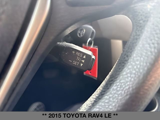 Used 2015 Toyota RAV4 LE AWD/4WD image 21