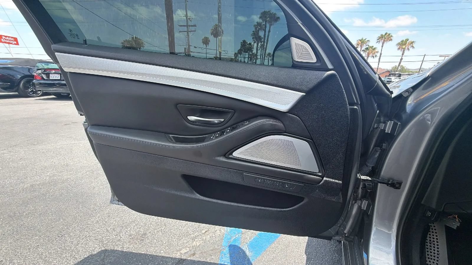 Used 2013 BMW M5 RWD image 19