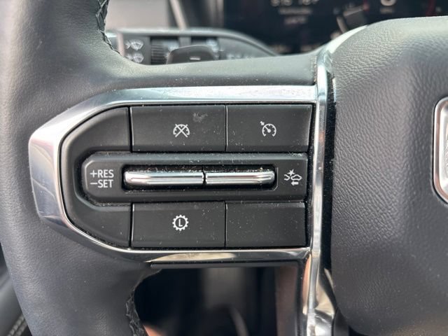 Used 2025 GMC Terrain Elevation AWD/4WD image 19
