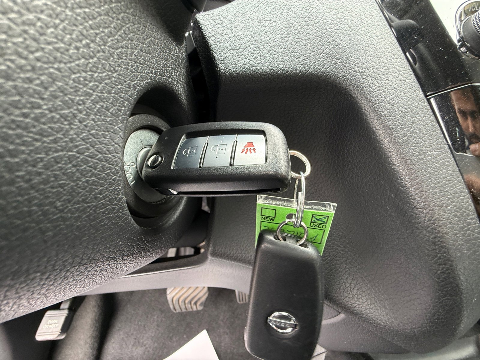 Used 2019 Nissan Rogue S image 30