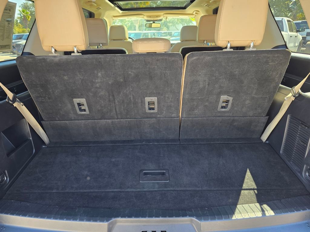 Used 2022 Ford Expedition Limited image 45