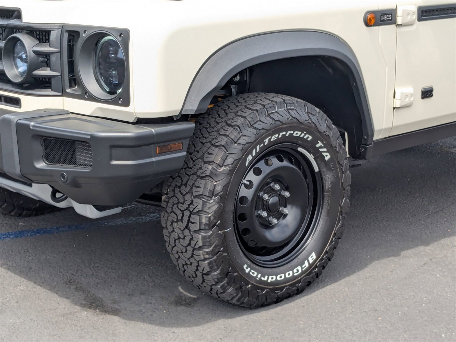 Used 2024 INEOS Grenadier image 9