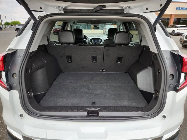 Used 2024 GMC Terrain SLT image 10