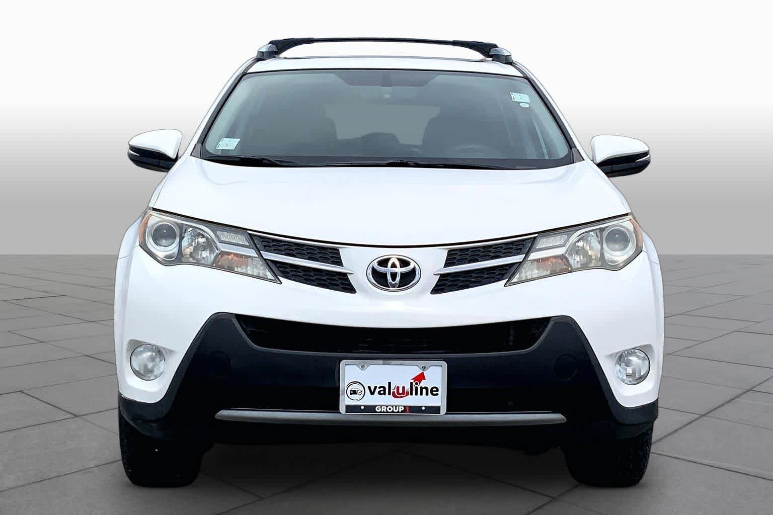 Used 2013 Toyota RAV4 XLE FWD image 4
