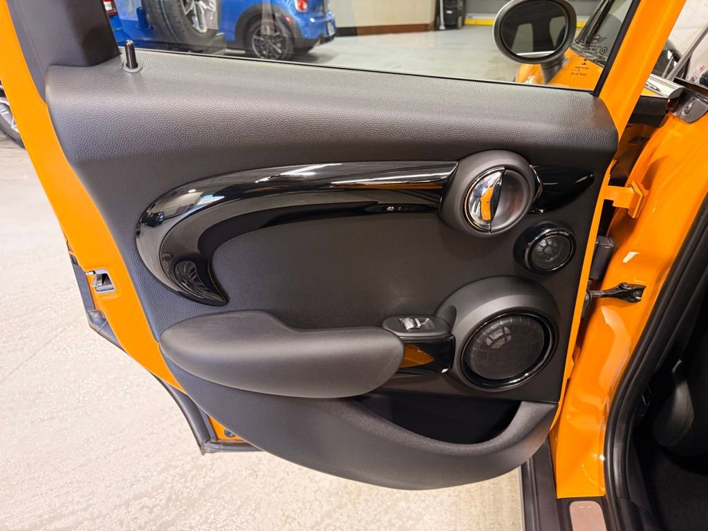 Used 2017 MINI Cooper S image 20