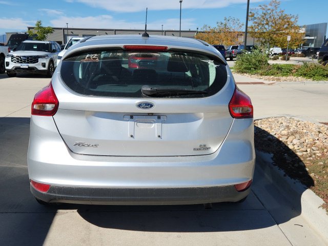 Used 2016 Ford Focus SE FWD image 3
