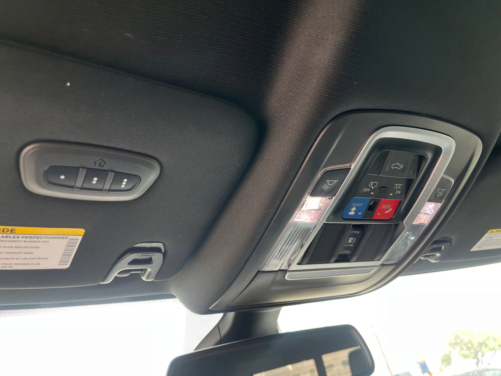 Used 2022 RAM 2500 Laramie w/ Night Edition AWD/4WD image 33