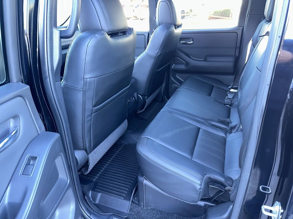 Used 2022 Nissan Frontier PRO-4X w/ Pro-4X Premium Package image 21