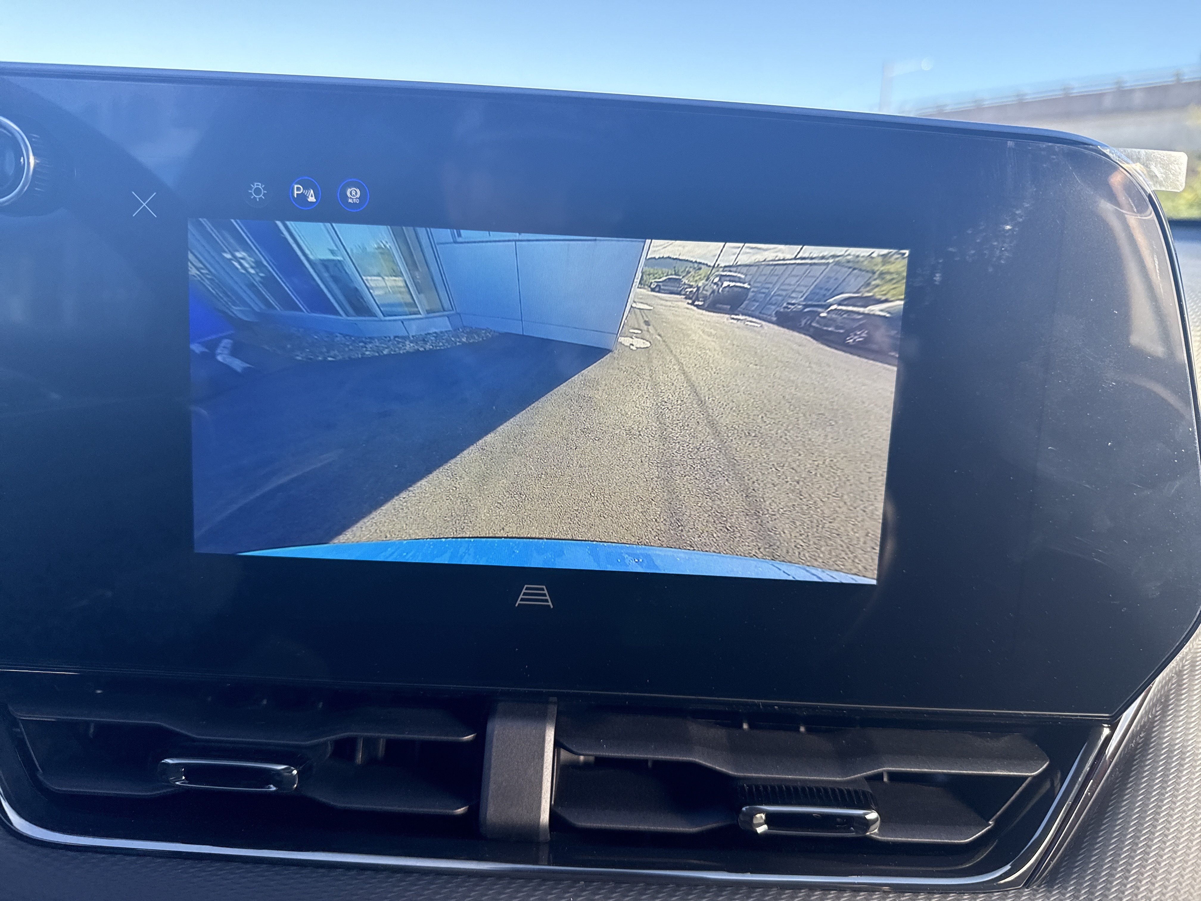 New 2027 Chevrolet Equinox RS w/ Convenience Package III AWD/4WD image 6