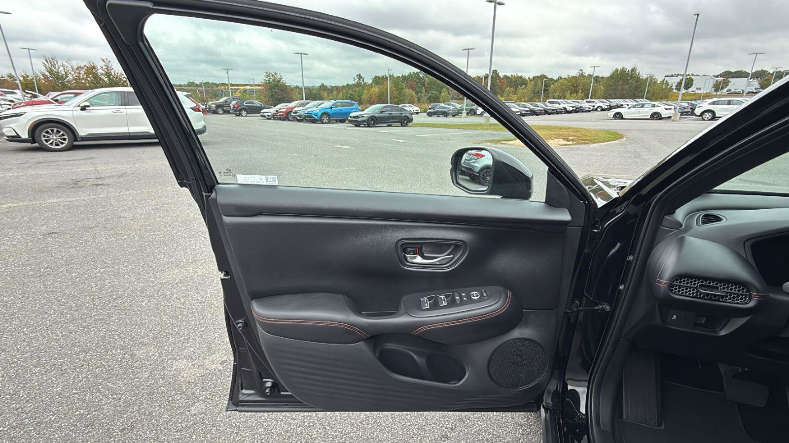 New 2026 Honda HR-V Sport image 24