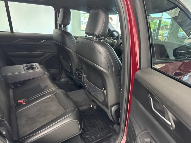 Used 2023 Jeep Grand Cherokee Altitude AWD/4WD image 29