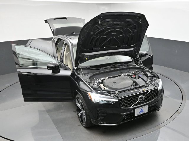 Used 2023 Volvo XC60 B6 Ultimate w/ Climate Package AWD/4WD image 48