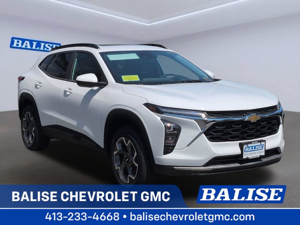 New 2026 Chevrolet Trax LT w/ Sunroof Package FWD image 1