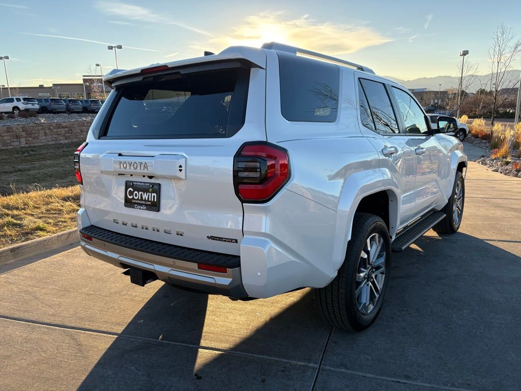 Used 2025 Toyota 4Runner 4WD image 8