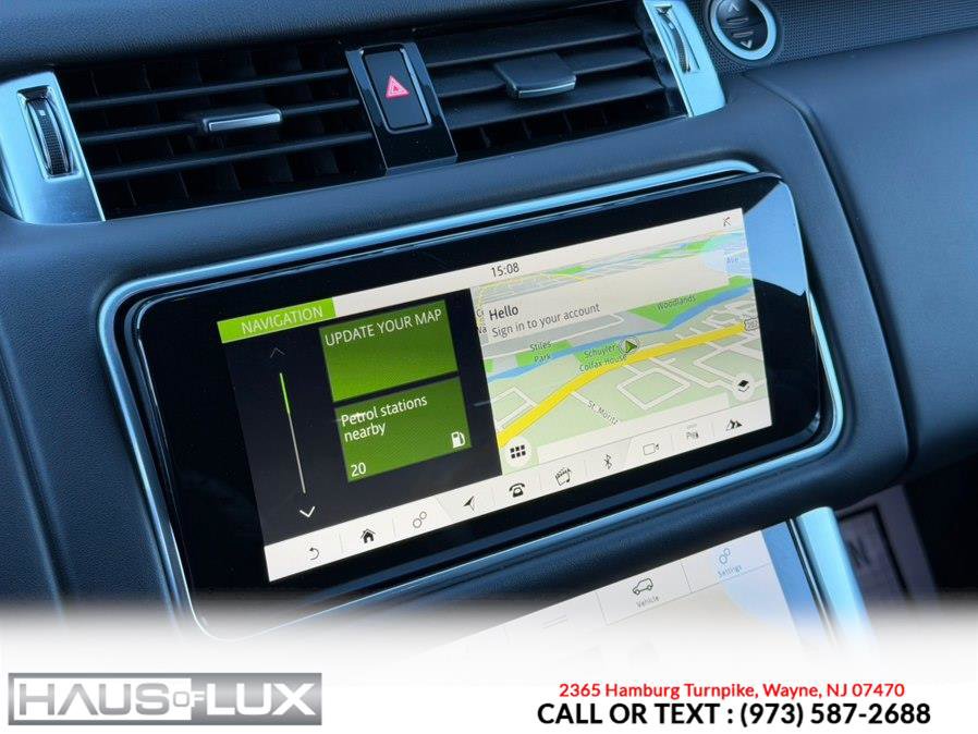 Used 2020 Land Rover Range Rover Sport HST image 36