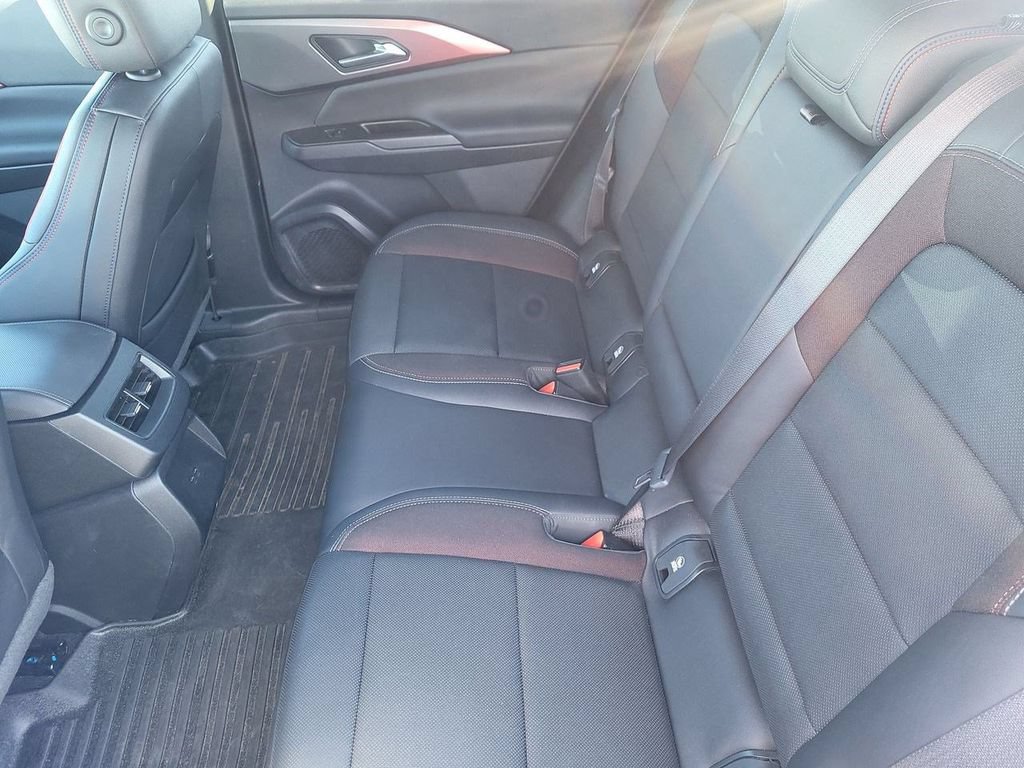 Used 2025 Chevrolet Equinox EV RS AWD/4WD image 30
