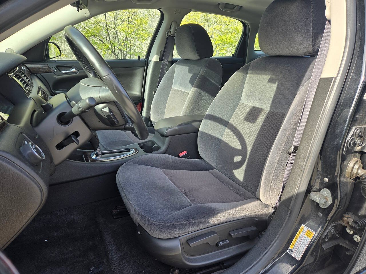 Used 2012 Chevrolet Impala LT w/ LT Sunroof Package FWD image 10