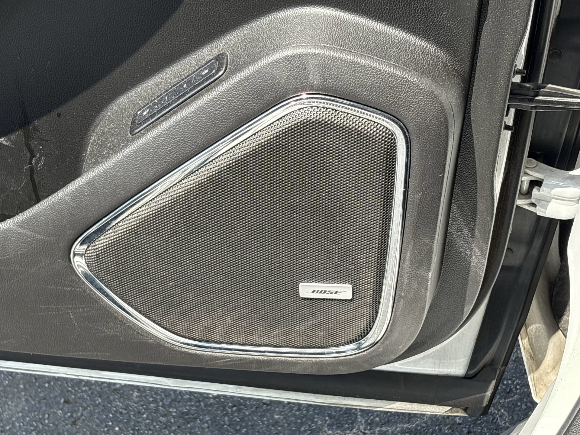 Used 2020 Chevrolet Suburban LT RWD image 14