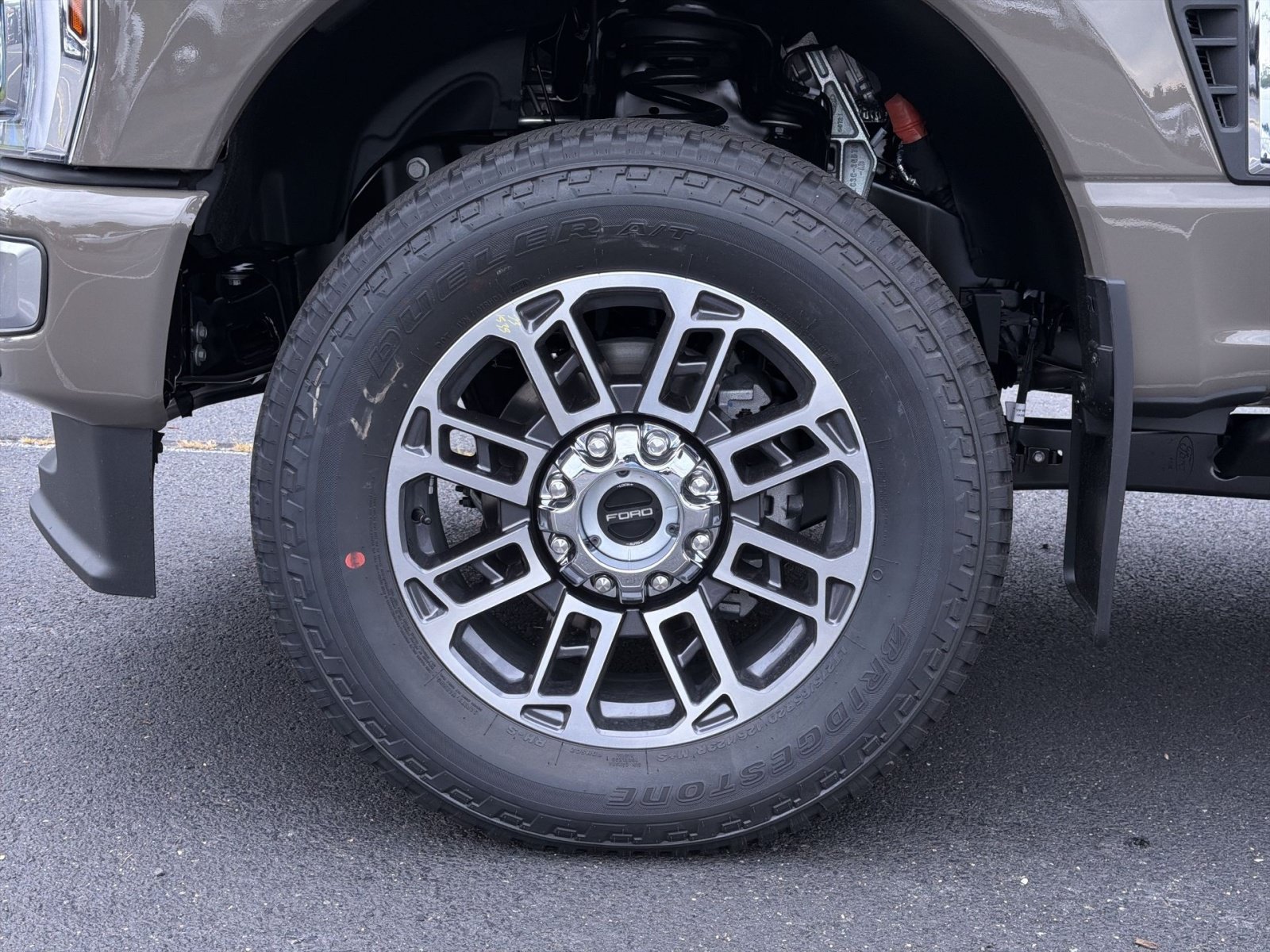 New 2026 Ford F350 Platinum w/ Platinum Plus Package AWD/4WD image 16