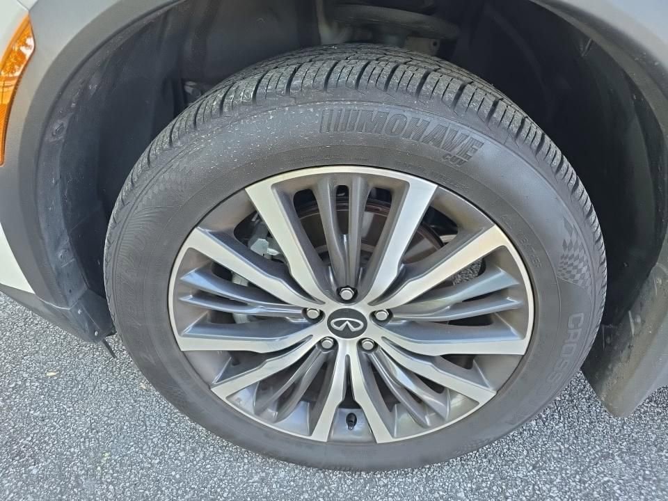 Used 2023 INFINITI QX60 Sensory w/ Vision Package image 15