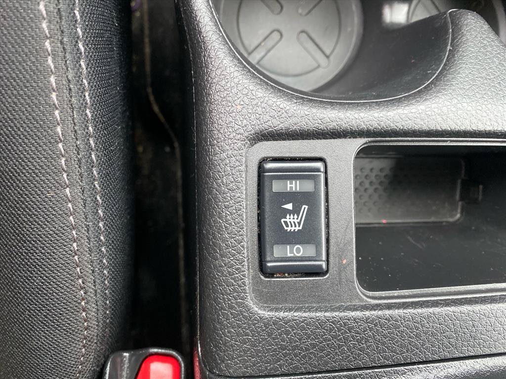 Used 2019 Nissan Rogue SV w/ Premium Package AWD/4WD image 13