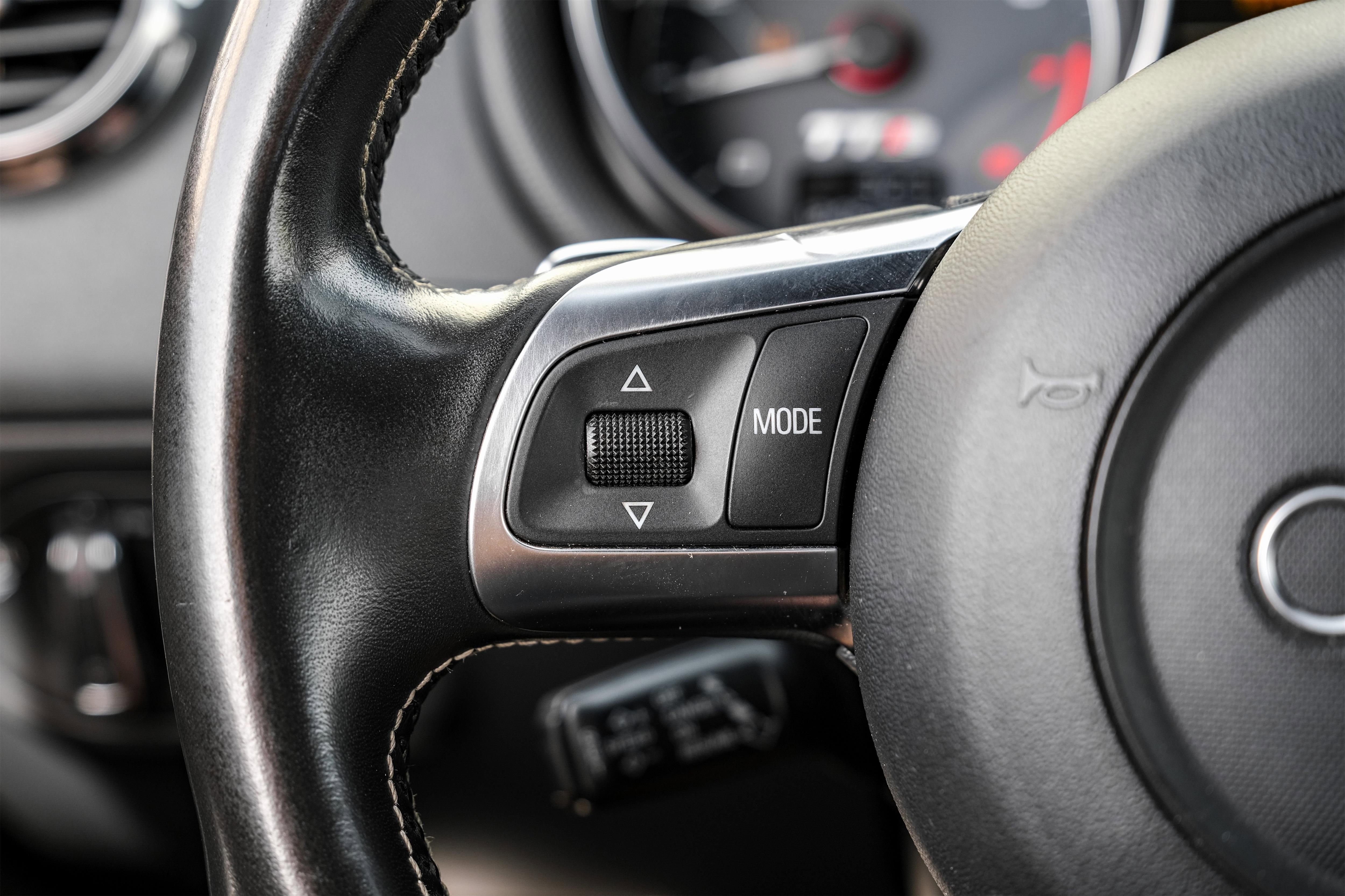 Used 2010 Audi TTS 2.0T Premium image 15