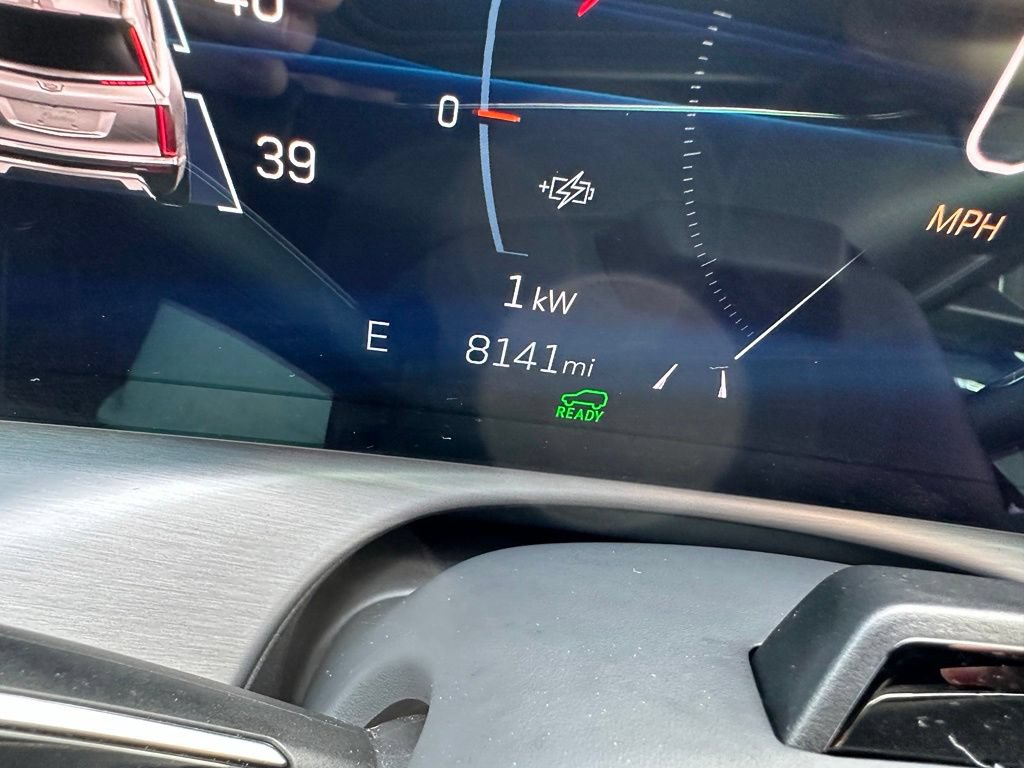 Certified 2026 Cadillac Vistiq Luxury AWD/4WD image 11