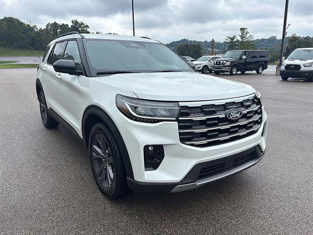 New 2027 Ford Explorer Active w/ Active Comfort Package AWD/4WD image 6