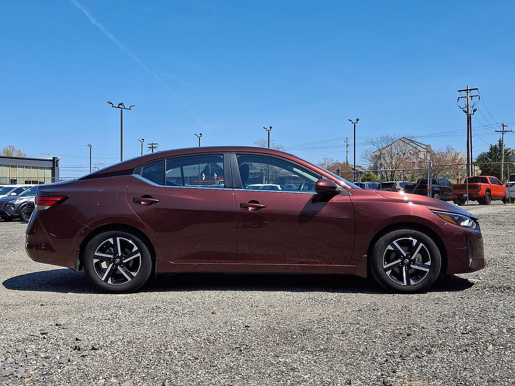 Used 2024 Nissan Sentra SV image 7