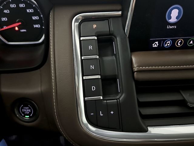 Used 2021 Chevrolet Tahoe High Country w/ Premium Package AWD/4WD image 19