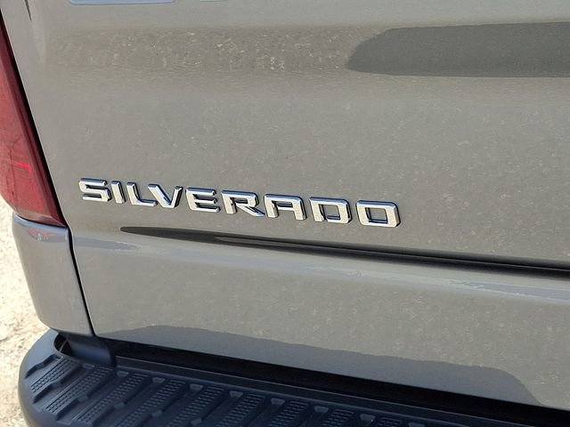 Used 2026 Chevrolet Silverado 1500 Custom Trail Boss AWD/4WD image 31