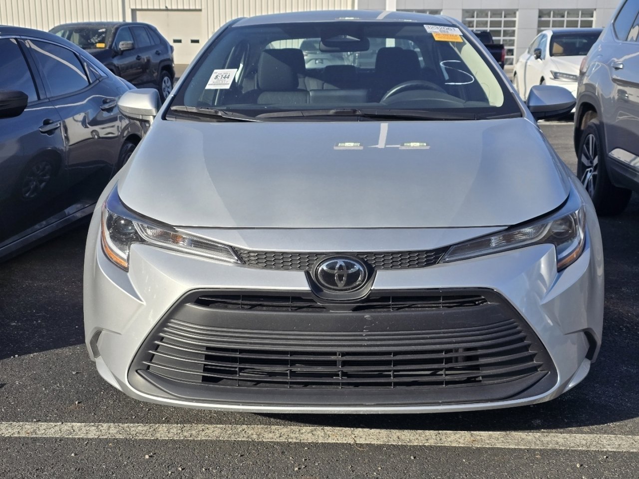 Used 2024 Toyota Corolla LE image 2