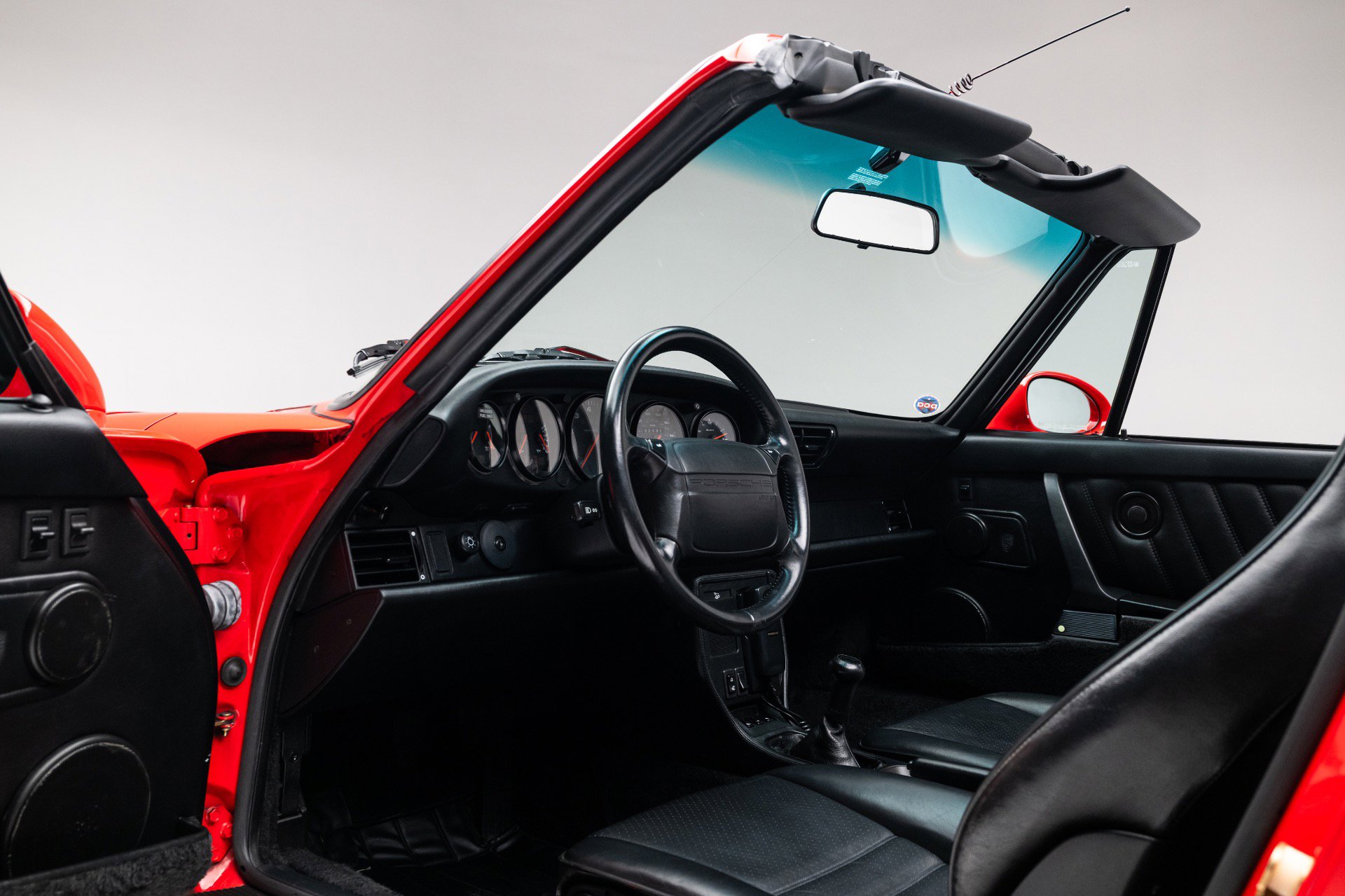 Used 1993 Porsche 911 Carrera image 22