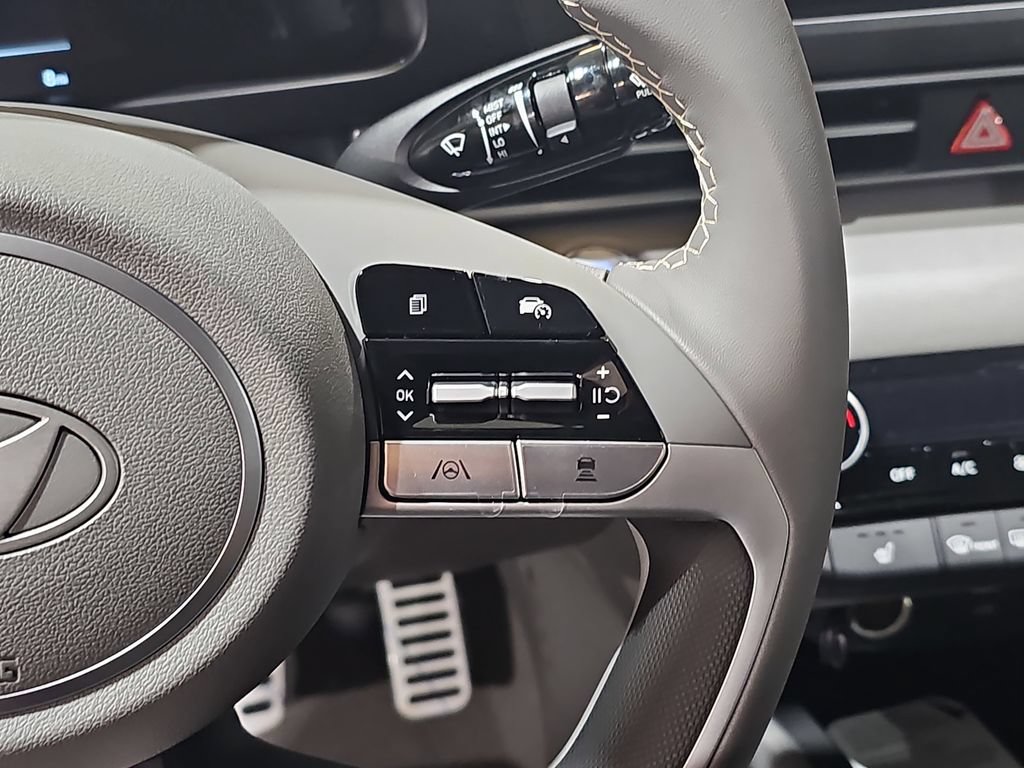 New 2026 Hyundai Elantra SEL Sport Premium FWD image 18