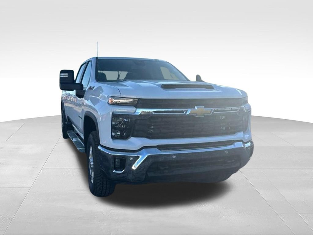New 2025 Chevrolet Silverado 3500 LT w/ All Star Edition AWD/4WD image 7