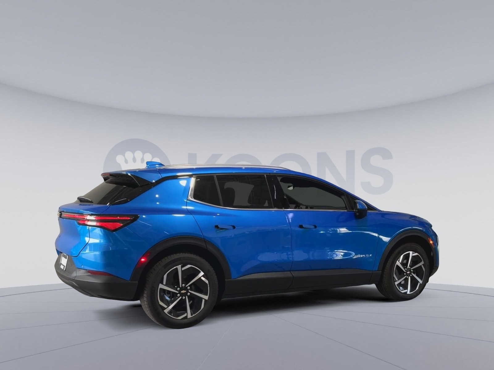 New 2026 Chevrolet Equinox EV LT image 2