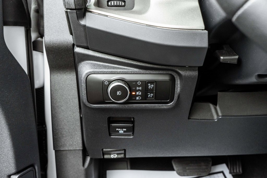 Used 2025 Ford Bronco Outer Banks image 17