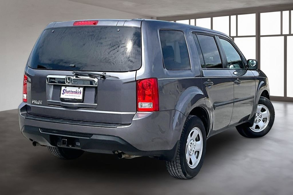 Used 2015 Honda Pilot LX image 6