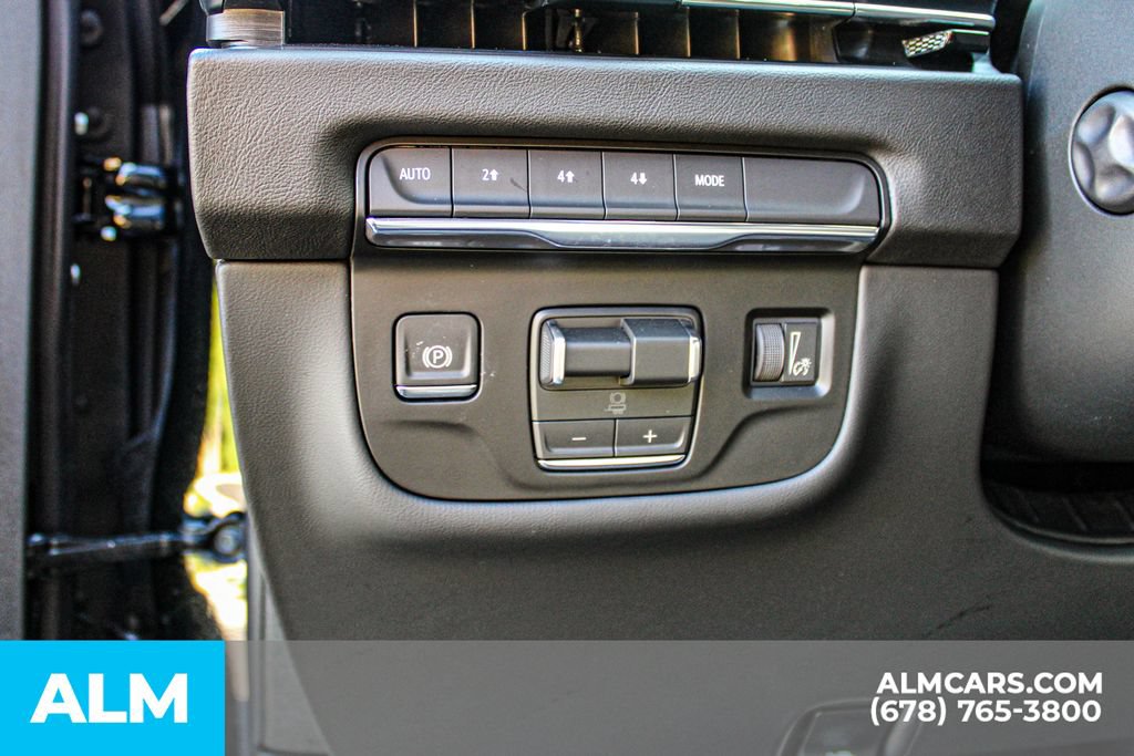 Used 2026 Cadillac Escalade ESV Sport AWD/4WD image 29