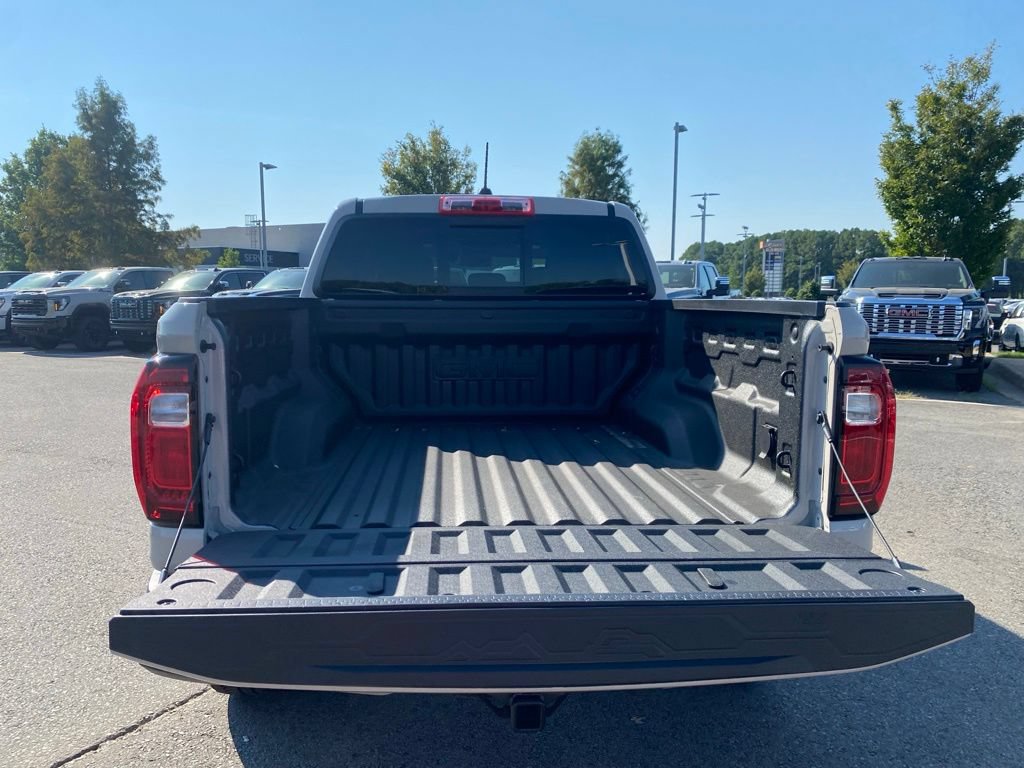 Used 2026 GMC Canyon Denali AWD/4WD image 10