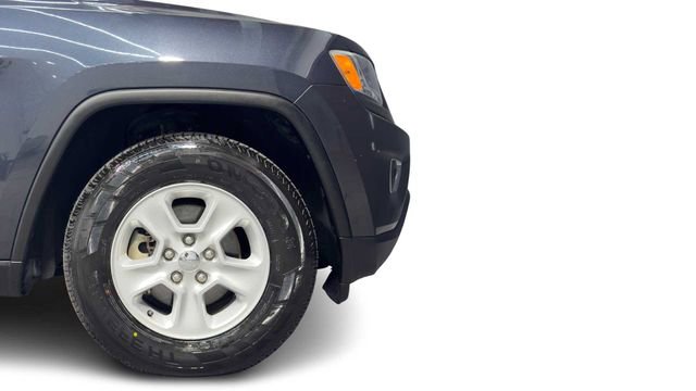 Used 2015 Jeep Grand Cherokee Laredo w/ Quick Order Package 23E RWD image 8