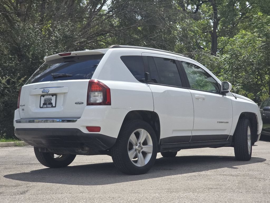 Used 2015 Jeep Compass High Altitude AWD/4WD image 13